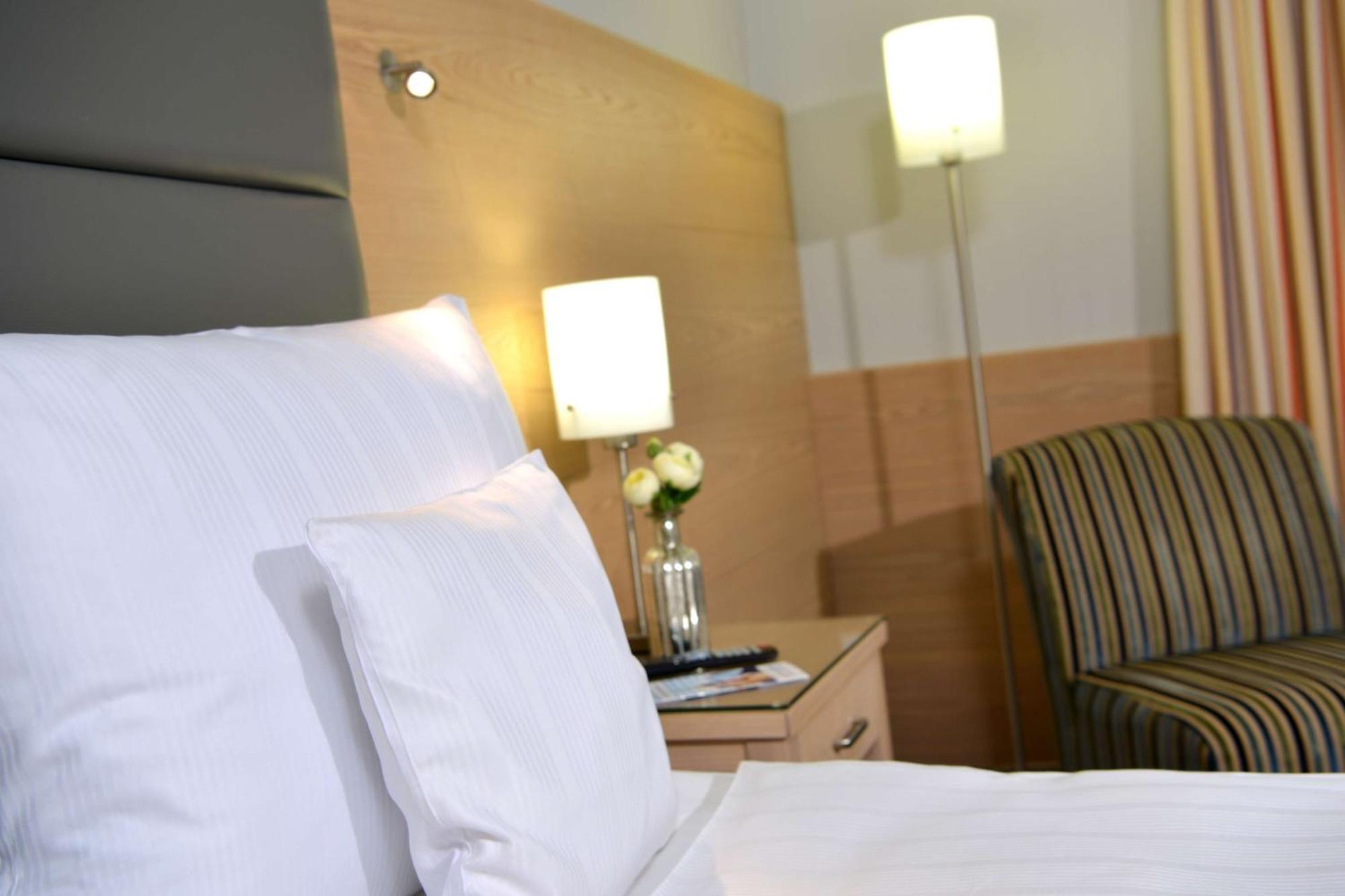 Best Western Hotel Der Foehrenhof Hanover Exterior photo
