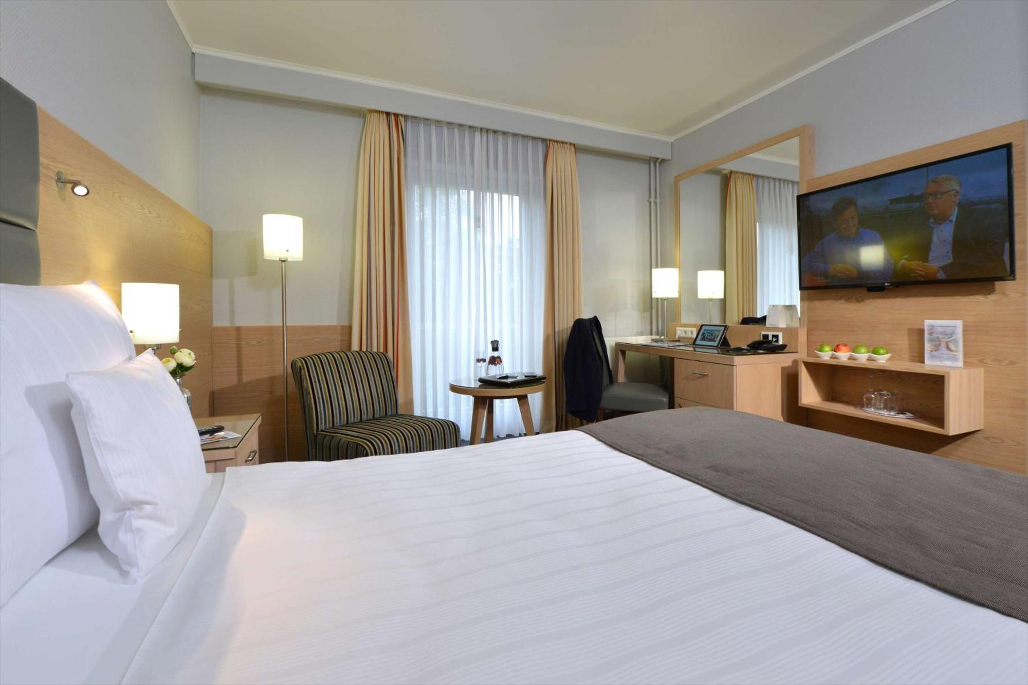 Best Western Hotel Der Foehrenhof Hanover Exterior photo