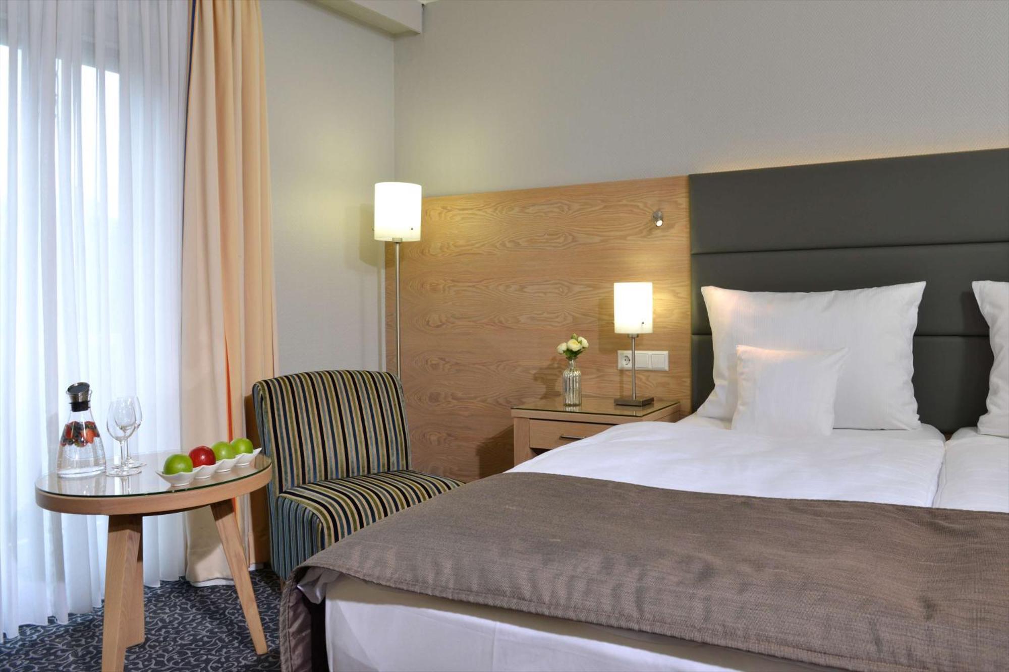Best Western Hotel Der Foehrenhof Hanover Exterior photo